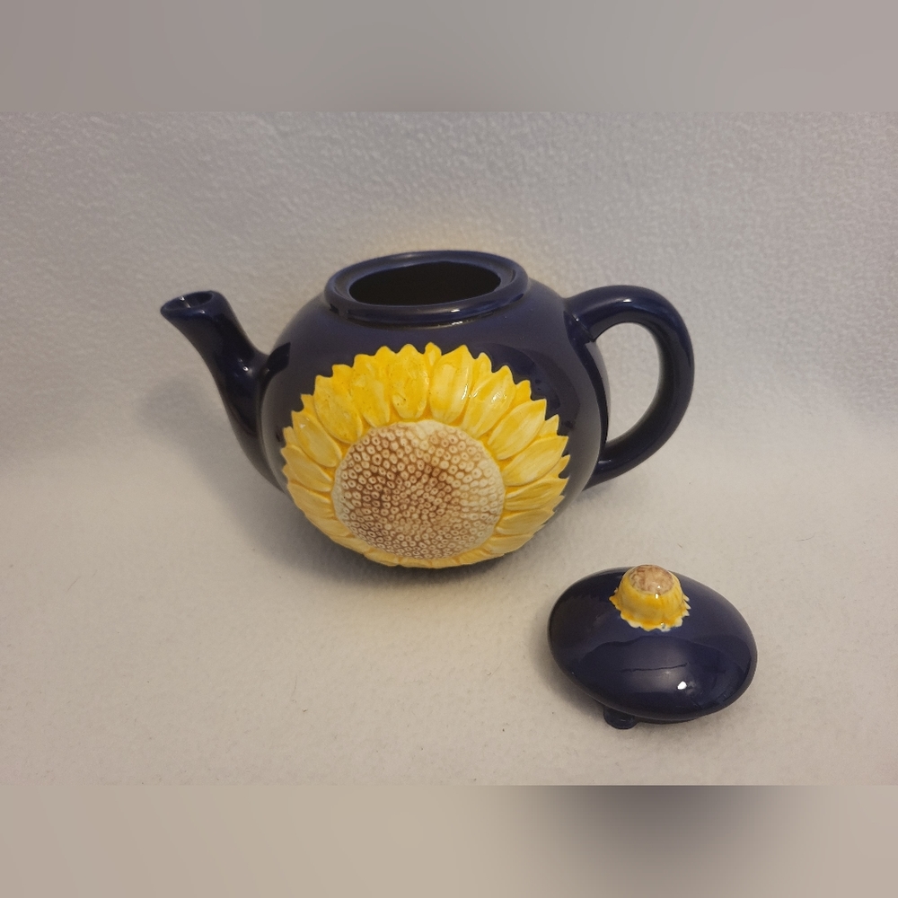Teapot